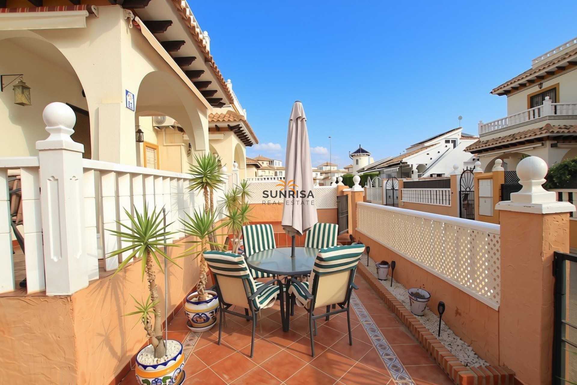 Herverkoop - Herenhuis - Cabo Roig