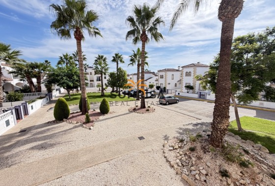 Appartement · Herverkoop - Villamartin · Alicante · Spanje
