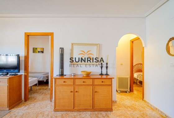 Apartment · Resale - Punta Prima · Alicante · Spain