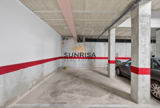 Apartment · Resale - Punta Prima · Alicante · Spain
