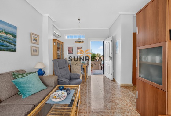 Apartment · Resale - Punta Prima · Alicante · Spain