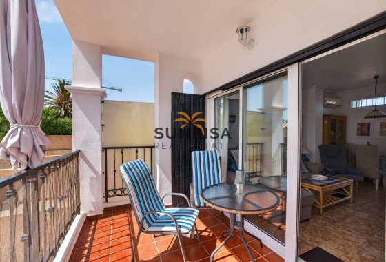 Apartment · Resale - Punta Prima · Alicante · Spain