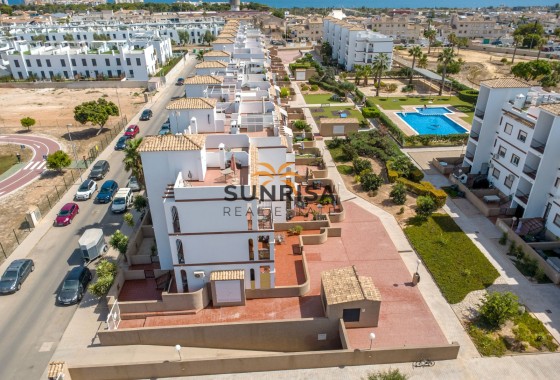 Apartment · Resale - Punta Prima · Alicante · Spain