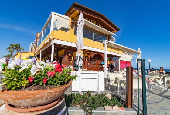 Apartment · Resale - Punta Prima · Alicante · Spain