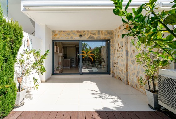 Apartamento · Reventa - Punta Prima · Alicante · España