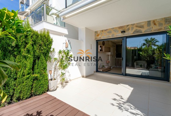 Apartamento · Reventa - Punta Prima · Alicante · España