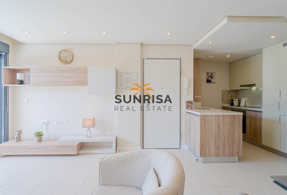 Apartamento · Reventa - Punta Prima · Alicante · España