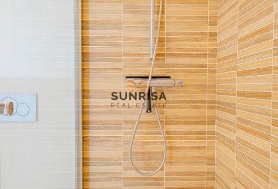 Apartamento · Reventa - Punta Prima · Alicante · España