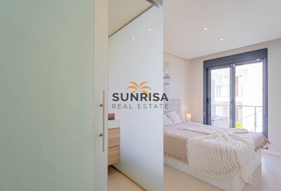 Apartamento · Reventa - Punta Prima · Alicante · España
