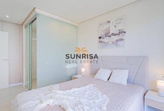 Apartamento · Reventa - Punta Prima · Alicante · España