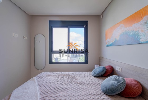 Apartamento · Reventa - Punta Prima · Alicante · España