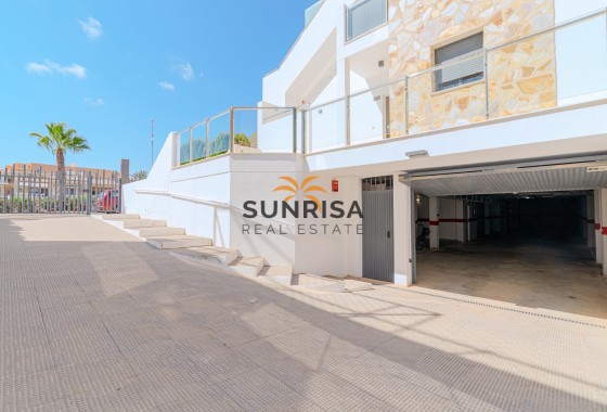 Apartamento · Reventa - Punta Prima · Alicante · España