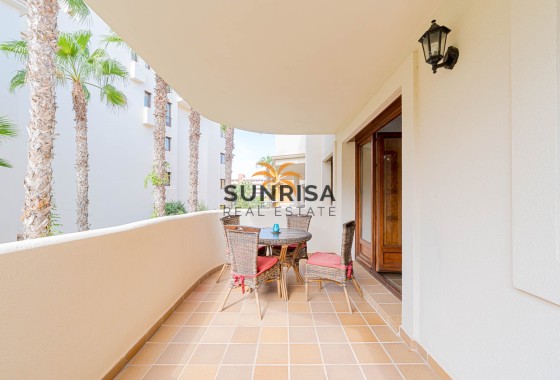 Apartamento · Reventa - Punta Prima · Alicante · España