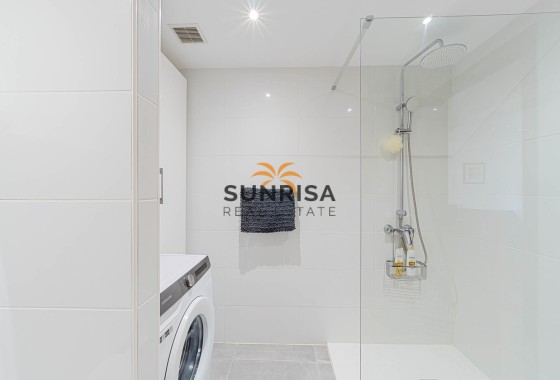 Apartamento · Reventa - Punta Prima · Alicante · España