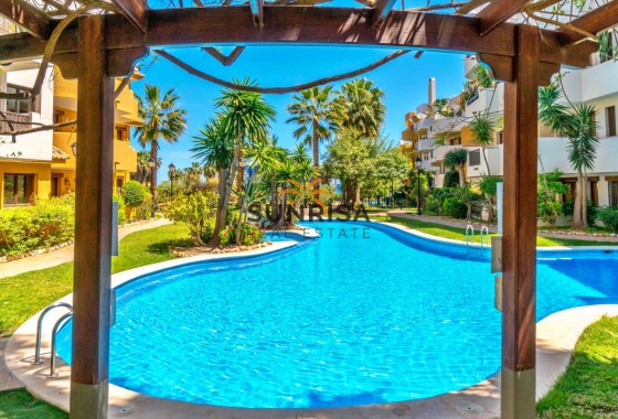 Apartamento · Reventa - Punta Prima · Alicante · España