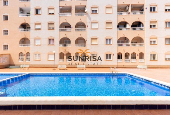Penthouse · Herverkoop - Torrevieja · Estacion de autobuses · Alicante · Spanje