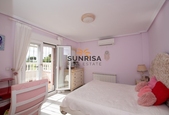 Villa · Reventa - Las Colinas Golf & Country Club · Alicante · España