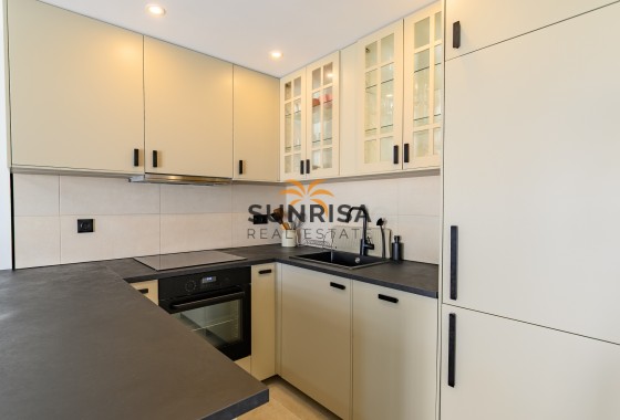Townhouse · Resale - Torrevieja · Lago Jardín · Alicante · Spain
