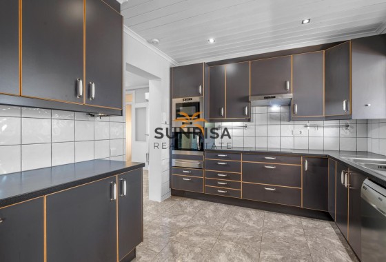 Villa · Resale - Ciudad Quesada · Alicante · Spain