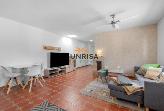 Villa · Resale - Ciudad Quesada · Alicante · Spain
