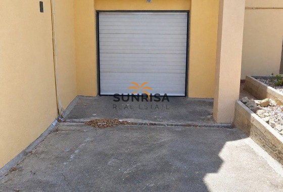 Garage · Herverkoop - Torrevieja · La Mata · Alicante · Spanje