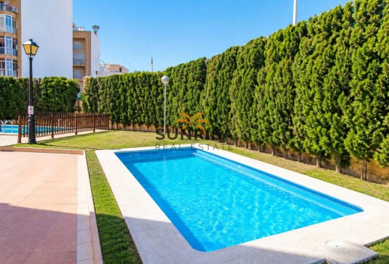 Appartement · Herverkoop - Torrevieja · Playa de los Locos · Alicante · Spanje