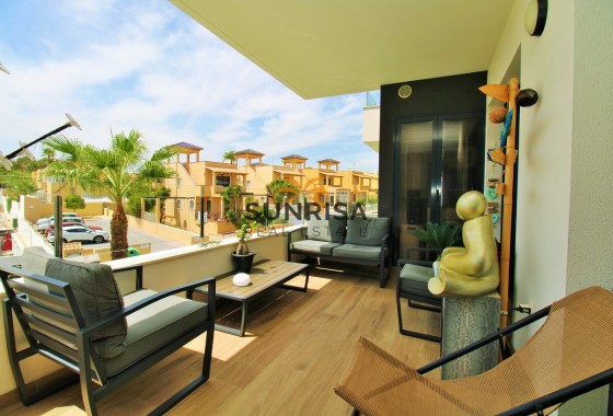 Apartment · Resale - Villamartin · Alicante · Spain