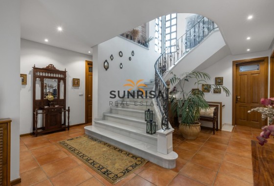 Villa · Herverkoop - Torrevieja · La Veleta · Alicante · Spanje