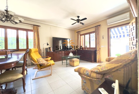 Villa · Resale - Orihuela Costa · La Zenia · Alicante · Spain