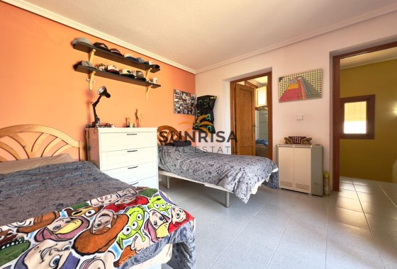 Villa · Resale - Orihuela Costa · La Zenia · Alicante · Spain