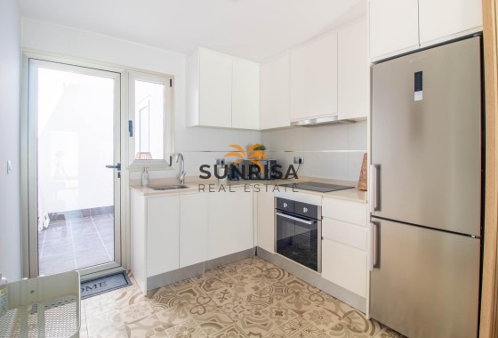 Bungalow · Resale - Torre de la Horadada · Alicante · Spain