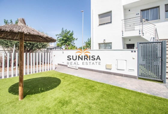 Bungalow · Resale - Torre de la Horadada · Alicante · Spain