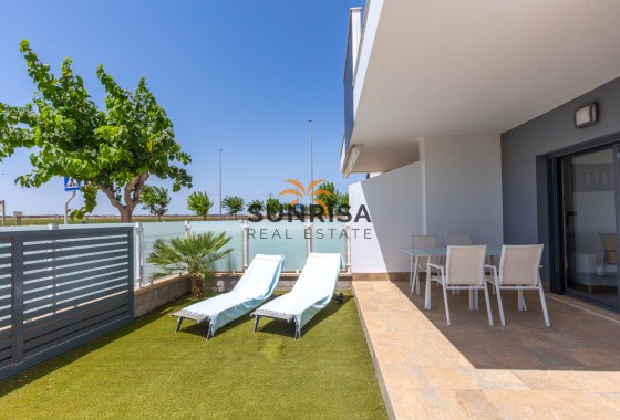 Apartment · Resale - Pilar de la Horadada · Alicante · Spain