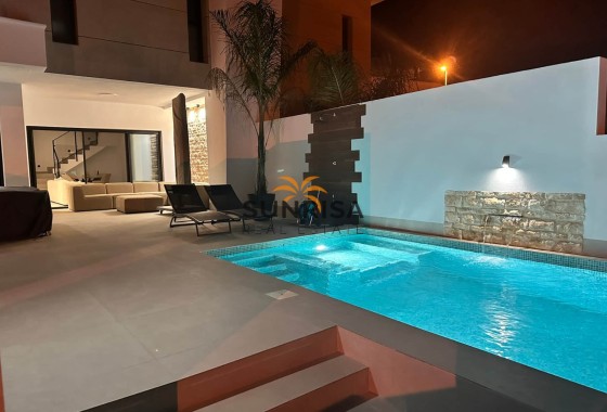 Villa · Herverkoop - Dolores · Alicante · Spanje