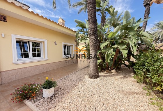Villa · Revente - Cabo Roig · Alicante · Espagne