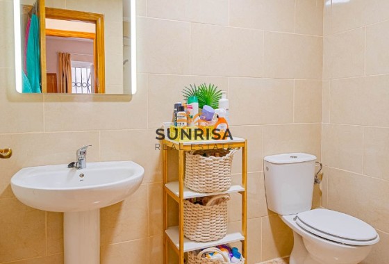 Appartement · Revente - Punta Prima · Alicante · Espagne