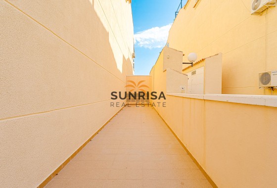 Appartement · Revente - Punta Prima · Alicante · Espagne