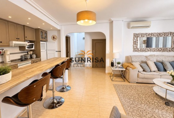 Appartement · Herverkoop - Orihuela Costa · Punta Prima · Alicante · Spanje