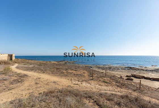 Herenhuis · Herverkoop - Torrevieja · Cabo cervera · Alicante · Spanje