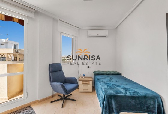 Penthouse · Herverkoop - Torrevieja · Estacion de autobuses · Alicante · Spanje