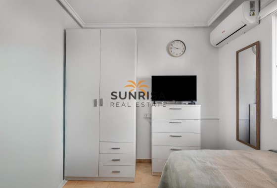 Penthouse · Herverkoop - Torrevieja · Estacion de autobuses · Alicante · Spanje