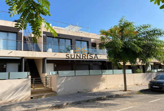 Bungalow · Revente - Pilar de la Horadada · Mil Palmeras · Alicante · Espagne