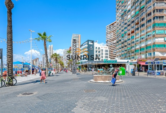 Appartement · Herverkoop - Benidorm · Alicante · Spanje