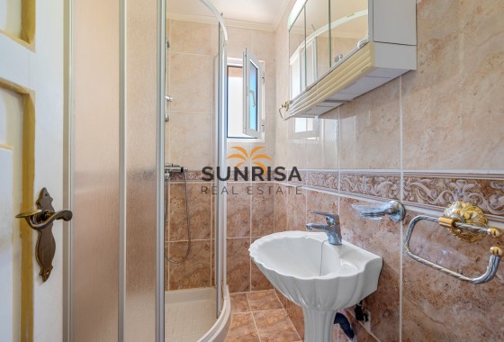 Appartement · Herverkoop - Benidorm · Alicante · Spanje