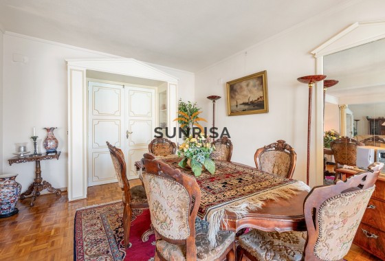 Appartement · Herverkoop - Benidorm · Alicante · Spanje