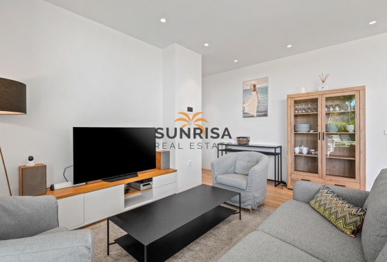 Appartement · Herverkoop - Las Colinas Golf & Country Club · Alicante · Spanje