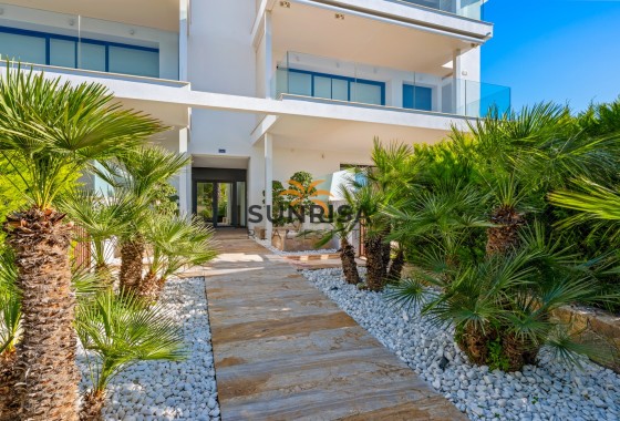 Appartement · Herverkoop - Las Colinas Golf & Country Club · Alicante · Spanje