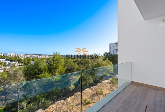 Appartement · Herverkoop - Las Colinas Golf & Country Club · Alicante · Spanje