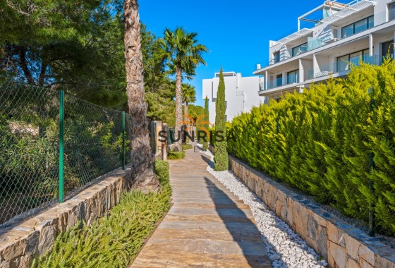 Appartement · Herverkoop - Las Colinas Golf & Country Club · Alicante · Spanje