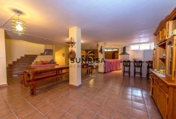 Villa · Herverkoop - Torrevieja · La Mata · Alicante · Spanje